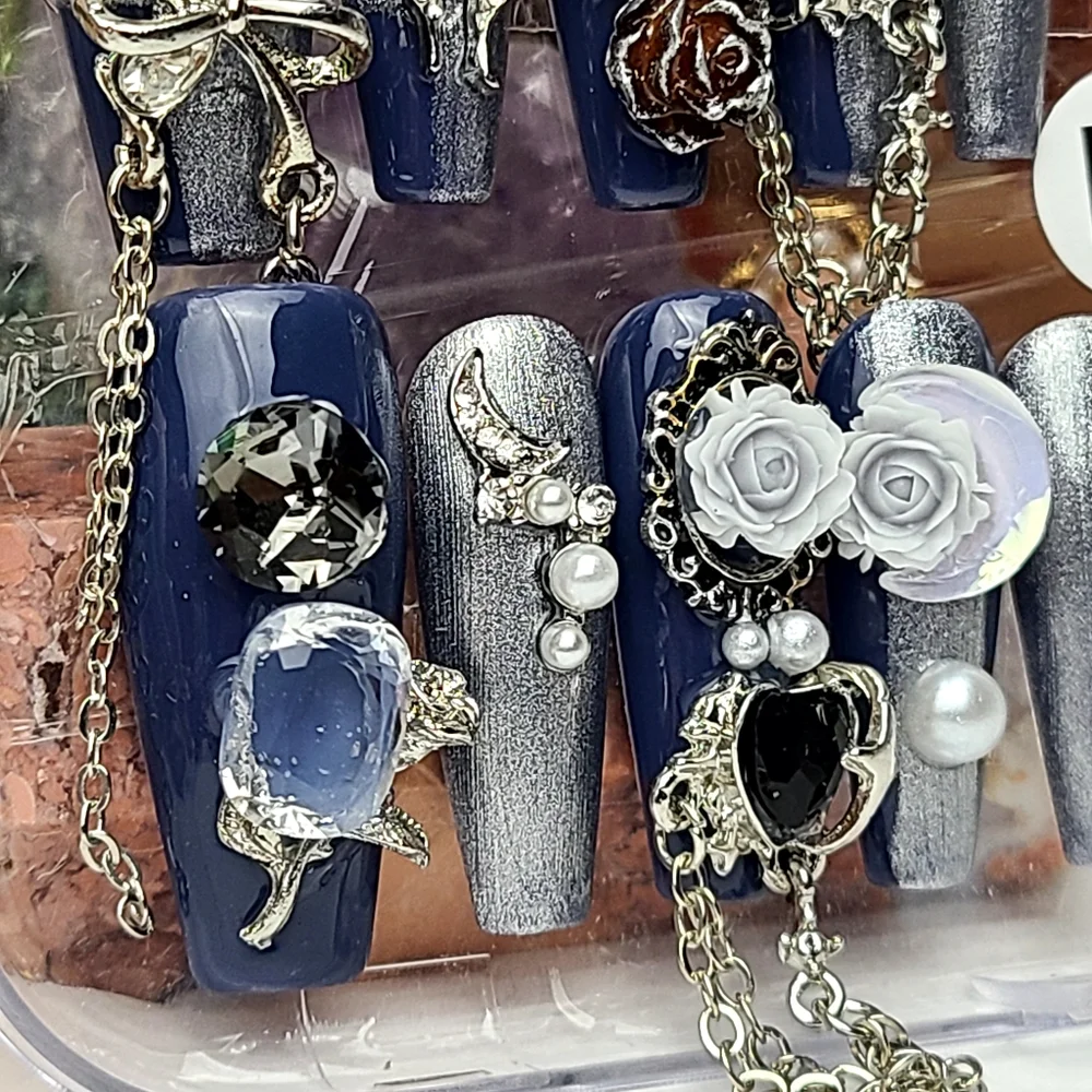 Denim+Silver Press-on Nail Set - Picture 4 of 8